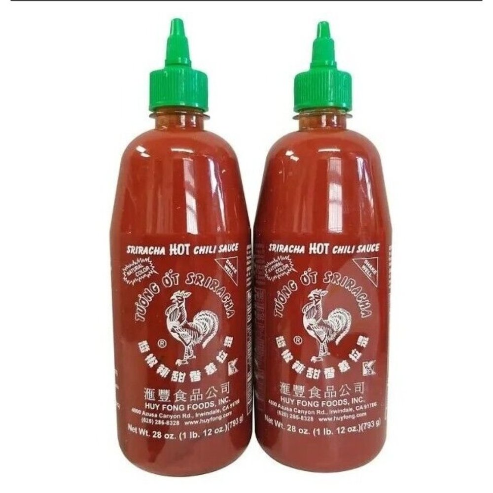 Original Huy Fong Foods Sriracha Hot Chili Sauce 28oz - 2 Pack